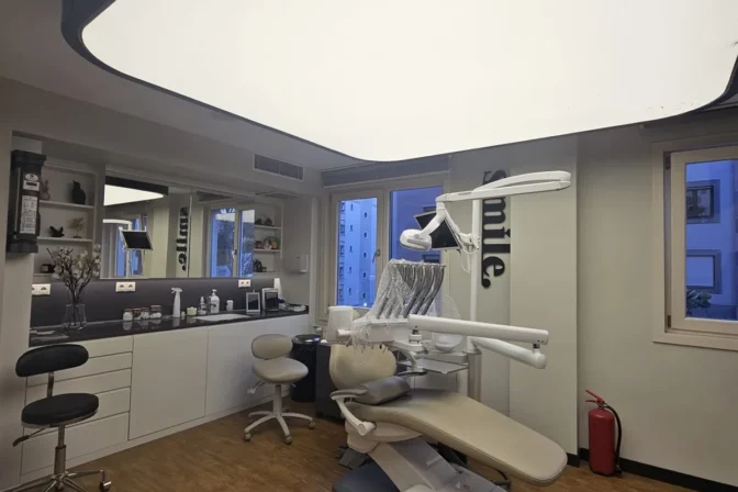 Diş kliniği muayene ve tedavi ünitesi, Kadıköy Caddebostan